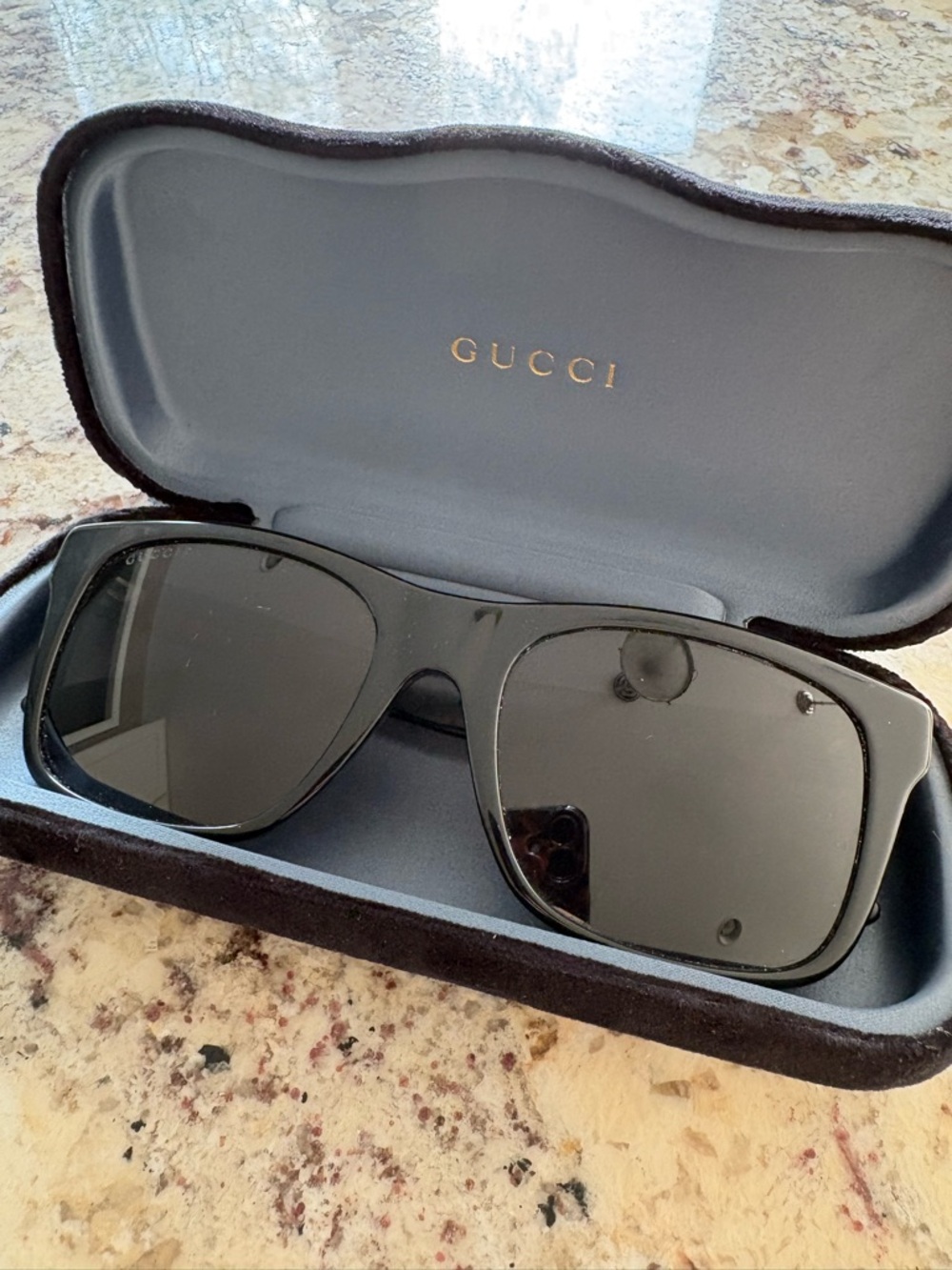 Men’s Gucci Logo Sunglasses Black 54mm